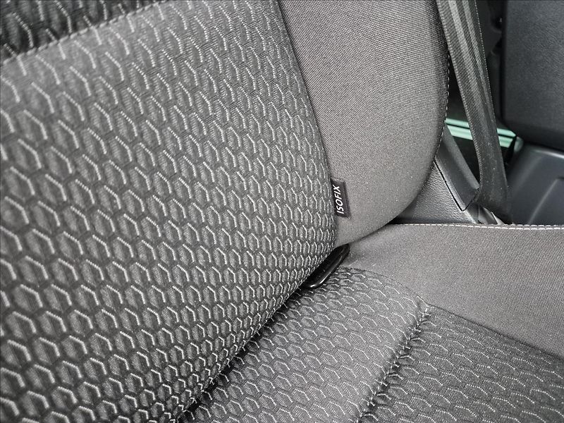 Volkswagen Multivan 2,0 TDI 7 Míst Tempomat DPH!! - fotka 26 z 31