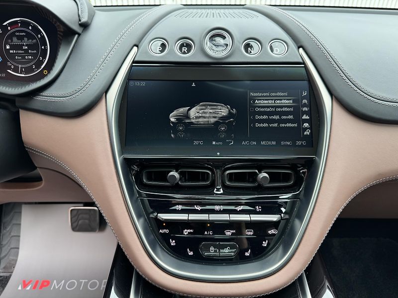 Aston Martin DBX V8-BLACK-R23-ZÁRUKA-12TKM - fotka 35 z 46