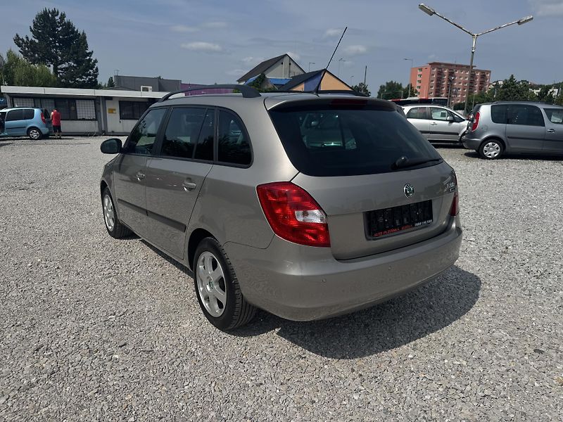 Škoda Fabia 1.2TSi,rezervace  - fotka 5 z 36