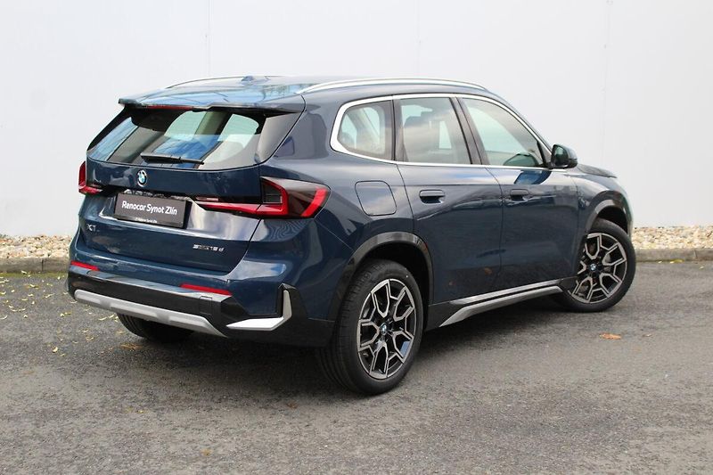 BMW X1 sDrive18d - fotka 7 z 11