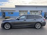 BMW Řada 3 Kombi 330i 190kW závěs  - náhled 4
