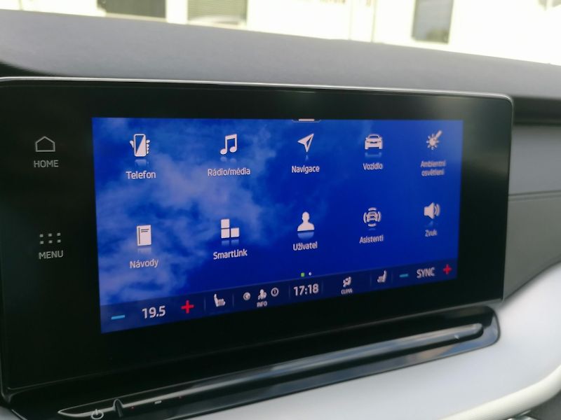 Škoda Octavia (2021) 1.5 TSi e-tec DSG Clever ACC - fotka 21 z 34