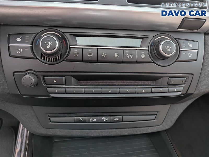 BMW X5 3,0 d 225KW xDRIVE 7 míst - fotka 27 z 37