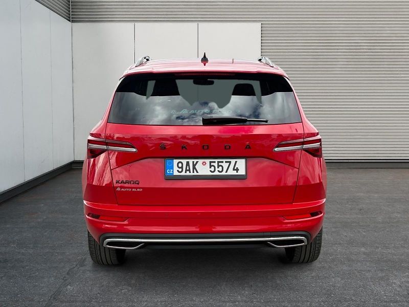 Škoda Karoq (2022) SPORTLINE 1.5TSI 110kW DSG CZ - fotka 5 z 11