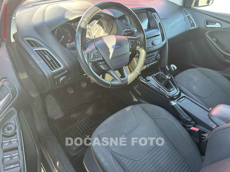 Ford Focus (2018) 1.6TDCi, 2.maj,ČR, Titanium - fotka 3 z 3