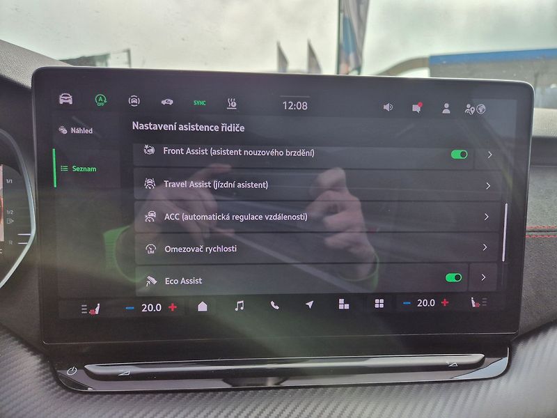 Škoda Octavia Combi RS 2,0 TSI 195kW DSG, we - fotka 30 z 39