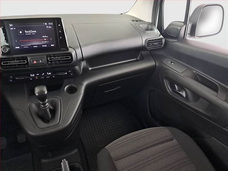 Opel Combo (2024) Edition 1.5 CDTI, 5Míst, ČR - fotka 8 z 25