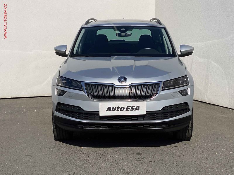 Škoda Karoq (2018) 1.0 TSi, Style, DSG, LED - fotka 2 z 20