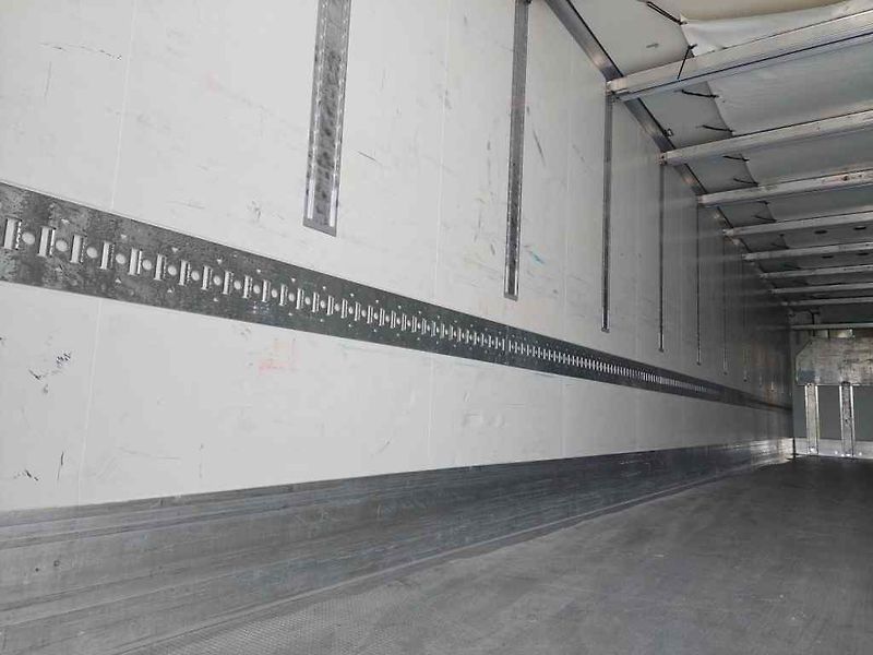 Krone SD Thermo King SLXi 300 dvoupa - fotka 9 z 54