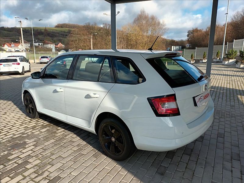 Škoda Fabia 1,2 TSI,81KW,SERVIS,KOLA,VÝHŘE - fotka 7 z 47