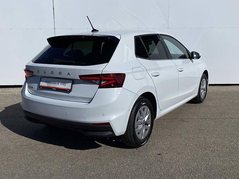 Škoda Fabia 1,0 TSI 70 kW Style - fotka 2 z 25