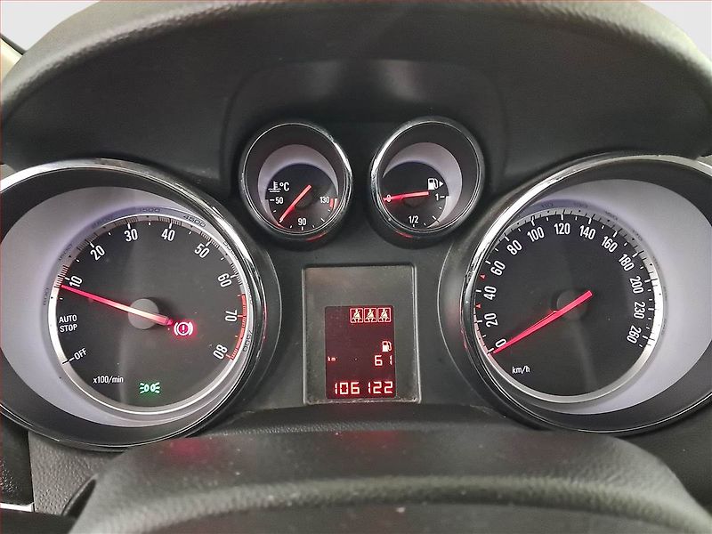 Opel Mokka (2016) 1.6, Tempomat - fotka 11 z 16