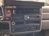 Volkswagen Caravelle 2,5 8míst, TZ, webasto,kamera - náhled 17