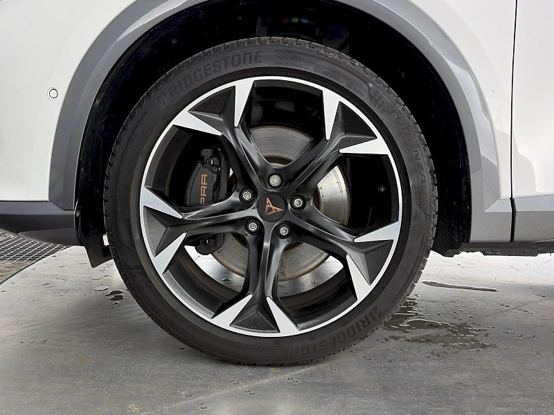 Cupra Formentor (2024) VZ 2.0 TSI 228kW 4X4 DSG - fotka 35 z 35