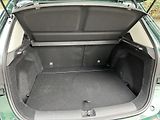 MG ZS 1.5 HYBRID+ 145 kW 10.000KM - náhled 13