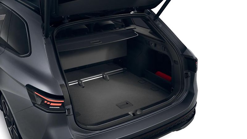 Volkswagen Passat (2025) R-LINE*2.0TDI*4M*TAŽNÉ*MAX.VÝB - fotka 13 z 13