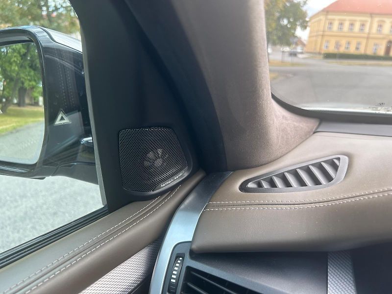 BMW X5 (2016) X5, M50D,INDIVIDUAL,2.MAJITEL - fotka 12 z 28
