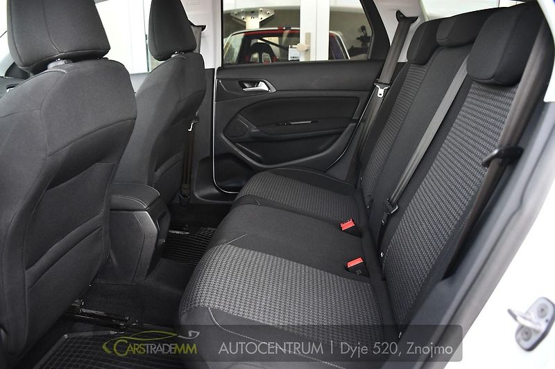 Peugeot 308 SW 1.5BlueHDi ACTIVE CARPLAY - fotka 12 z 47