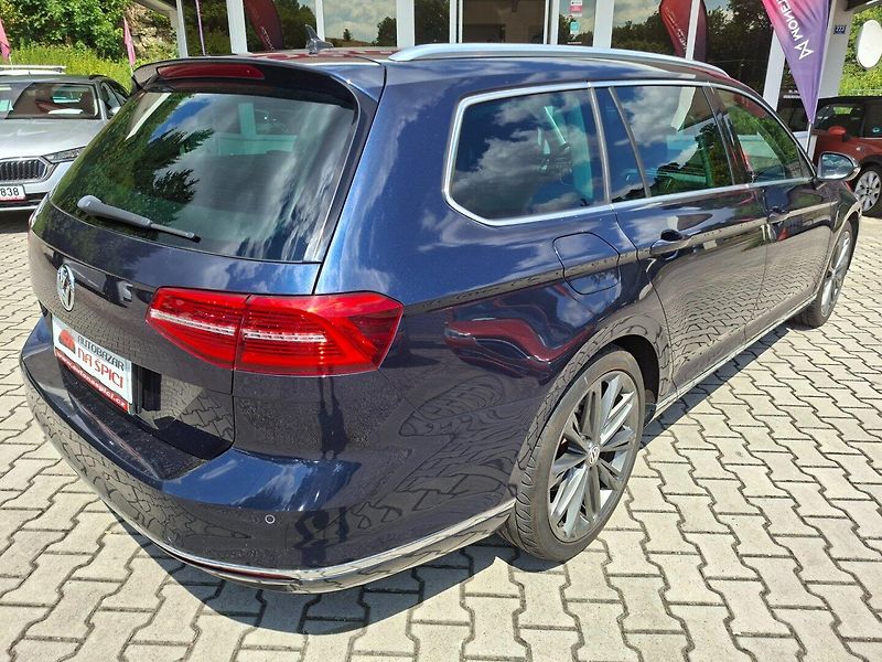 Volkswagen Passat (2015) 2.0TDI 110kW DSG HIGHLINE - fotka 8 z 49