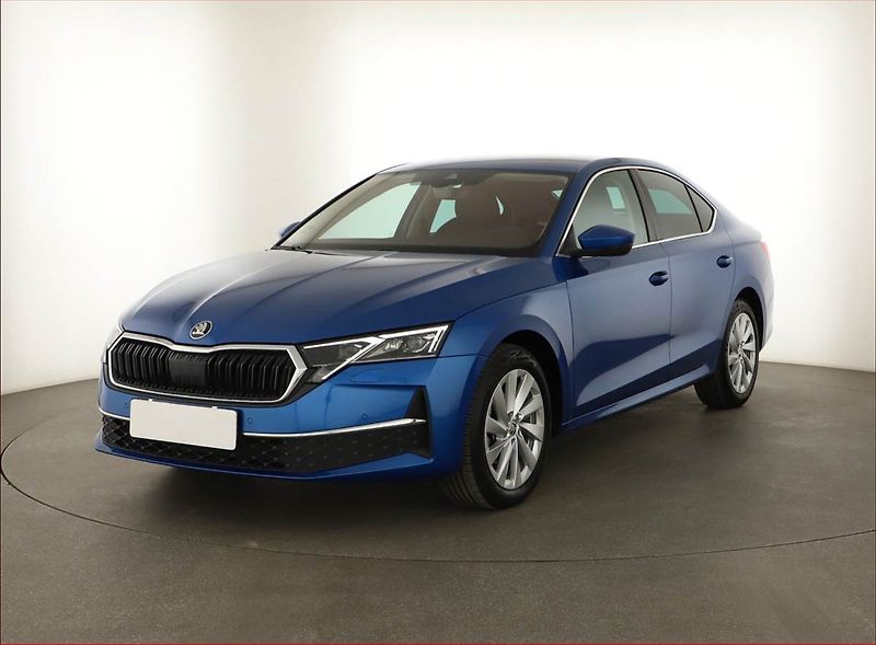 Škoda Octavia (2024) Selection 2.0 TDI - fotka 2 z 20