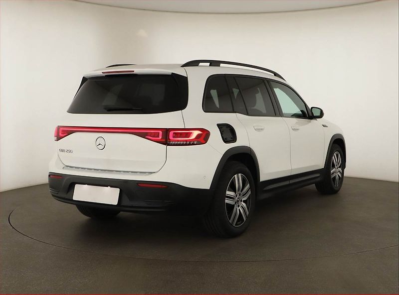 Mercedes-Benz EQB (2022) 250, SoH 94% - fotka 5 z 21
