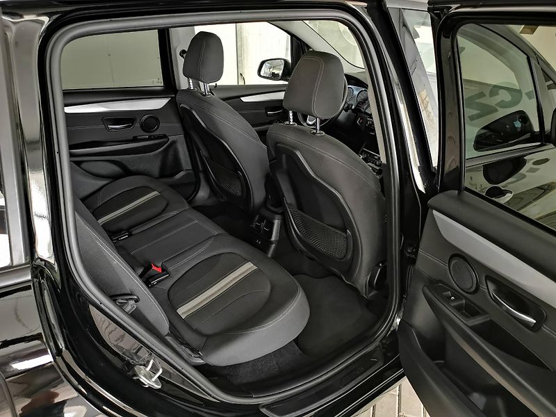 BMW Řada 2 (2020) 218d Gran LED tažné ZÁRUKA DPH - fotka 14 z 29
