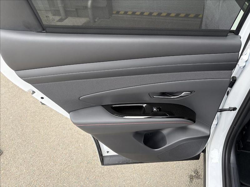 Hyundai Tucson 1,6 T HEV  Go Czech N Line - fotka 10 z 22