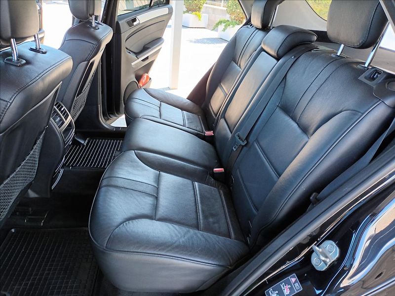 Mercedes-Benz Třídy M 3,0 350CDI,165KW,KŮŽE,NAVI - fotka 17 z 41