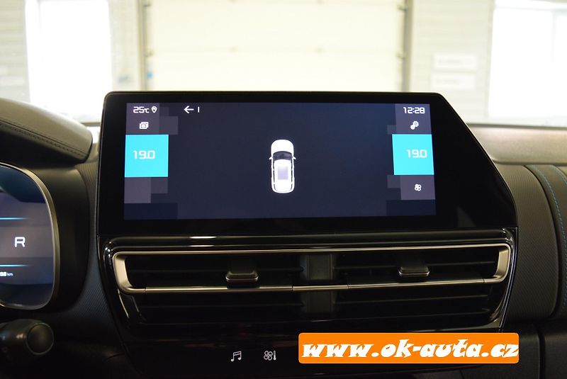Citroën C5 Aircross 1.5 BHDI FEEL BVA8 96 kW - fotka 43 z 65