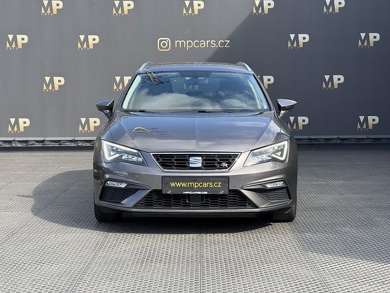 Seat Leon (2017) 1.4 TSi 92kW MAN FR, RZV - fotka 2 z 48