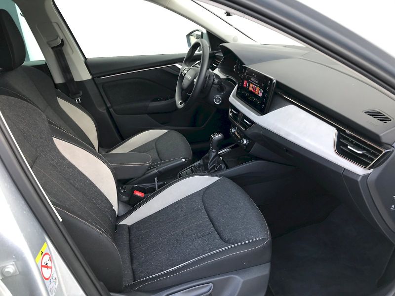 Škoda Kamiq (2025) SELEC TSI 110/1.5 A7F - fotka 11 z 27