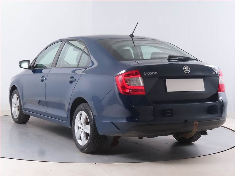 Škoda Rapid (2017) Ambition 1.2 TSI, Serv.kniha - fotka 4 z 17