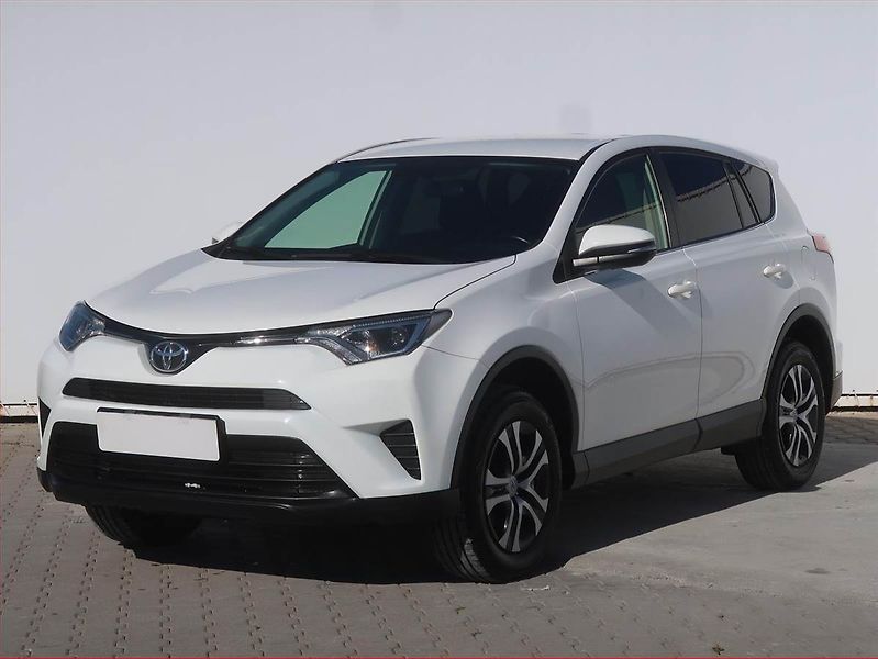 Toyota RAV4 (2017) 2.0 VVT-i, 4X4, Serv.kniha - fotka 2 z 13