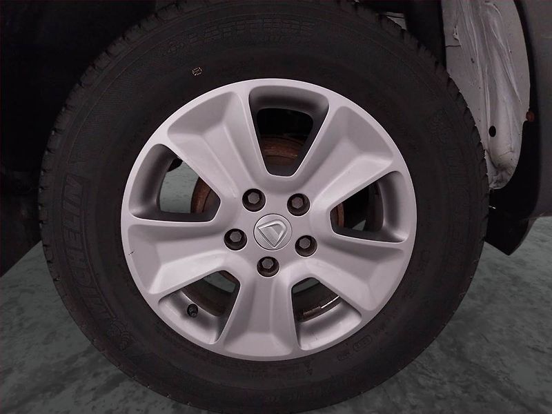 Dacia Duster (2014) 1.6 16V, LPG, Park. senzory - fotka 14 z 16