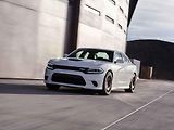 Dodge Charger SRT Hellcat.