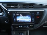 Toyota Auris (2017) Executive 1.6 Valvematic - náhled 12