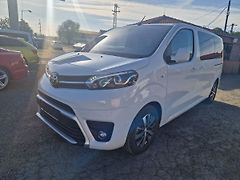 Toyota ProAce Verso 2,0D L1 8míst, Family + navi + - fotografie inzerátu