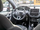 Peugeot 2008 (2017) ČR 1.2T 81KW – 88.359KM - náhled 13