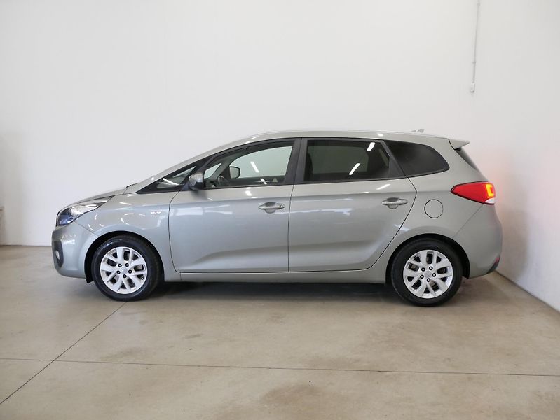 Kia Carens - fotka 3 z 26