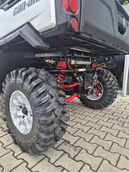 Can-Am Traxter HD 10 XMR INT (2025) Traxter HD10 XMR, MY2025 - fotka 15 z 52