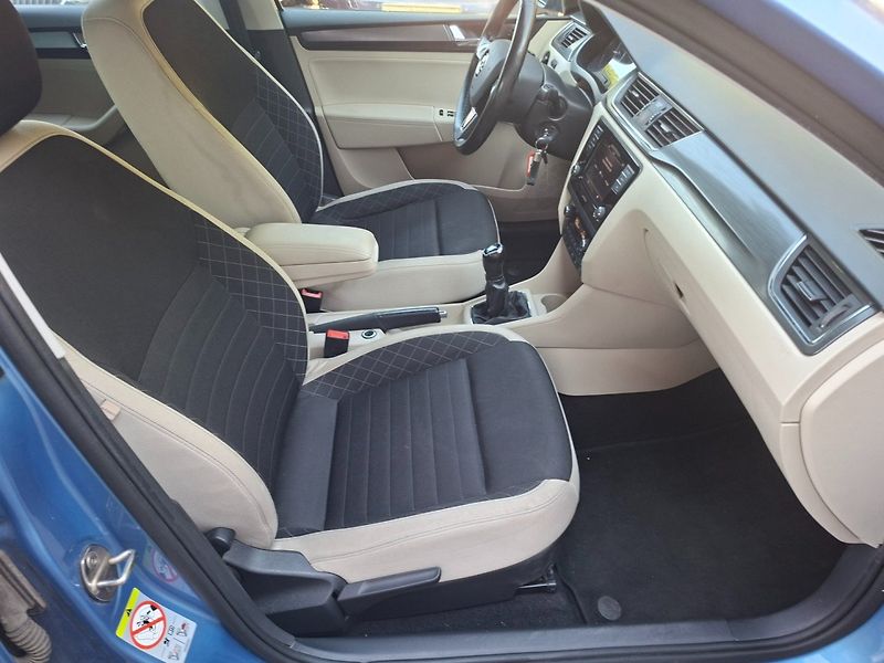 Škoda Rapid (2018) 1.0TSI 81kW -NOVÉ V ČR-VÝBAVA - fotka 28 z 46