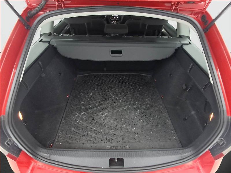 Škoda Octavia (2019) Ambition 1.6 TDI, Tempomat - fotka 14 z 17