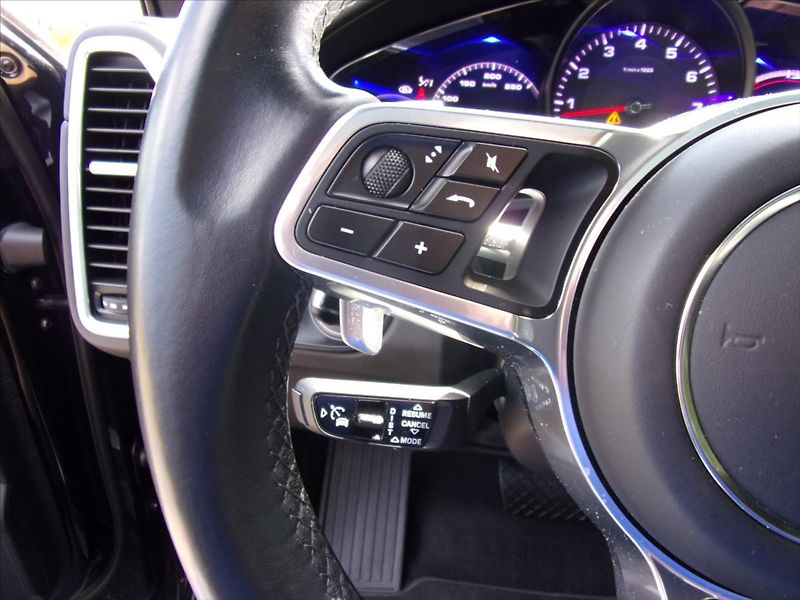 Porsche Cayenne 3,0 V6  Coupé 2maj. DPH - fotka 27 z 33