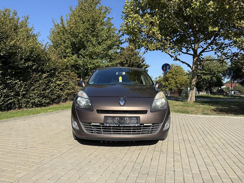 Renault Grand Scénic 1.4 TCe Dynamique - fotka 16 z 30