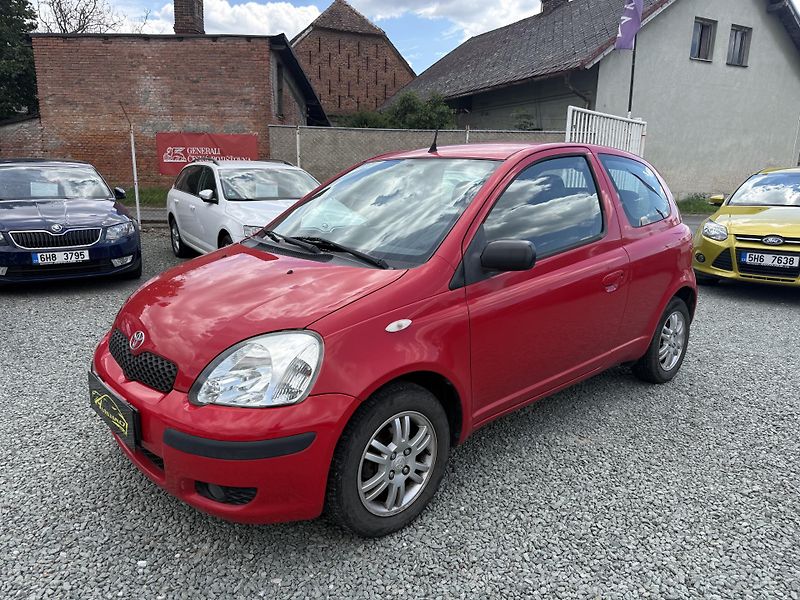 Toyota Yaris 1.0 VVT-i AUTOMAT - fotka 3 z 12