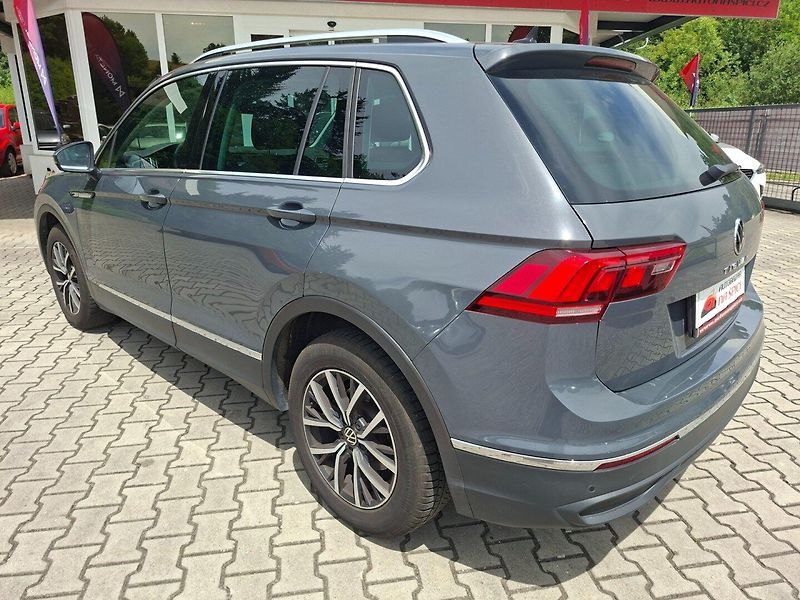 Volkswagen Tiguan (2022) 2.0TDI 110kW DSG LIFE - fotka 6 z 50