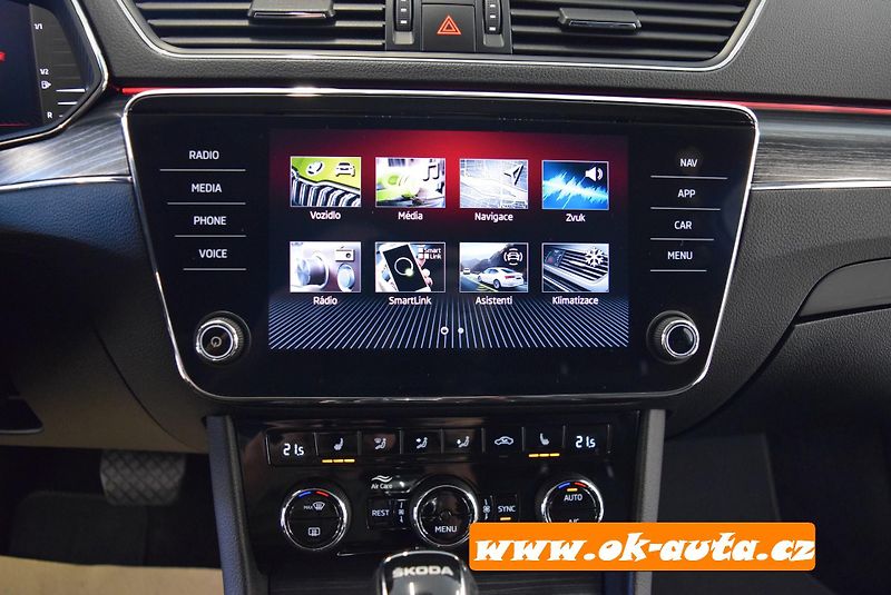 Škoda Superb 2.0 TDI STYLE MATRIX DSG    - fotka 45 z 66