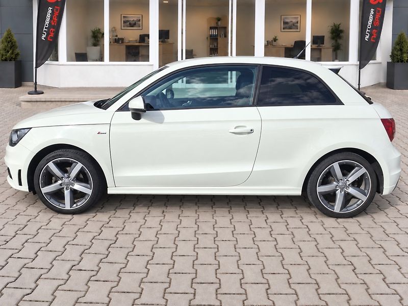 Audi A1 (2011) 1.2TFSi 63kW S-LINE -NOVÉ V ČR - fotka 5 z 34