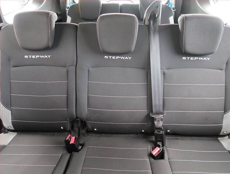 Dacia Lodgy (2019) Stepway 1.6 SCe, LPG, 7 míst - fotka 10 z 19