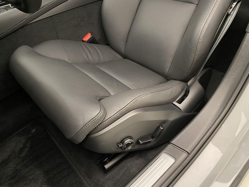 Volvo V90 T6 AWD RECHARGE REZERVACE - fotka 25 z 58